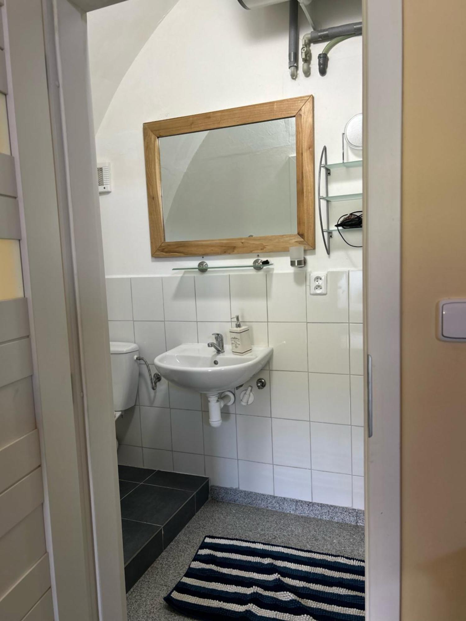 Rezidence Napoleon Apartment Локет Екстериор снимка